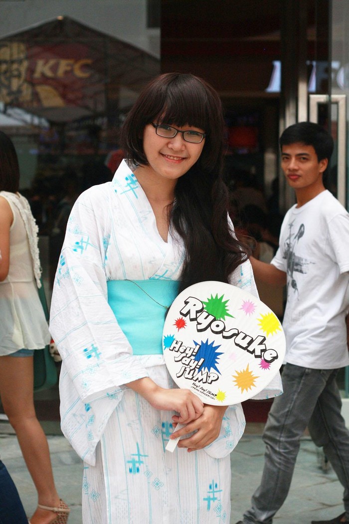 Thiếu nữ xinh tươi trong trang phục truyền thống của Nhật Bản. Chùm ảnh:Thầy trò dâng hương tưởng nhớ Đinh Tiên Hoàng ngày khai giảng Chùm ảnh: Những trò chơi thuở ấu thơ của học trò (P1)
